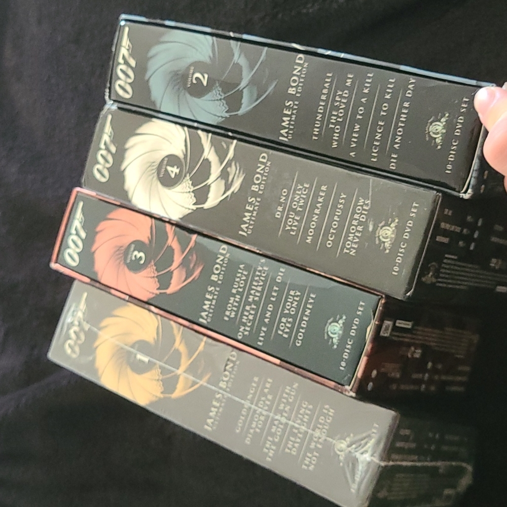 Full Set James Bond Movies 160 DVD - Picture 3 of 3